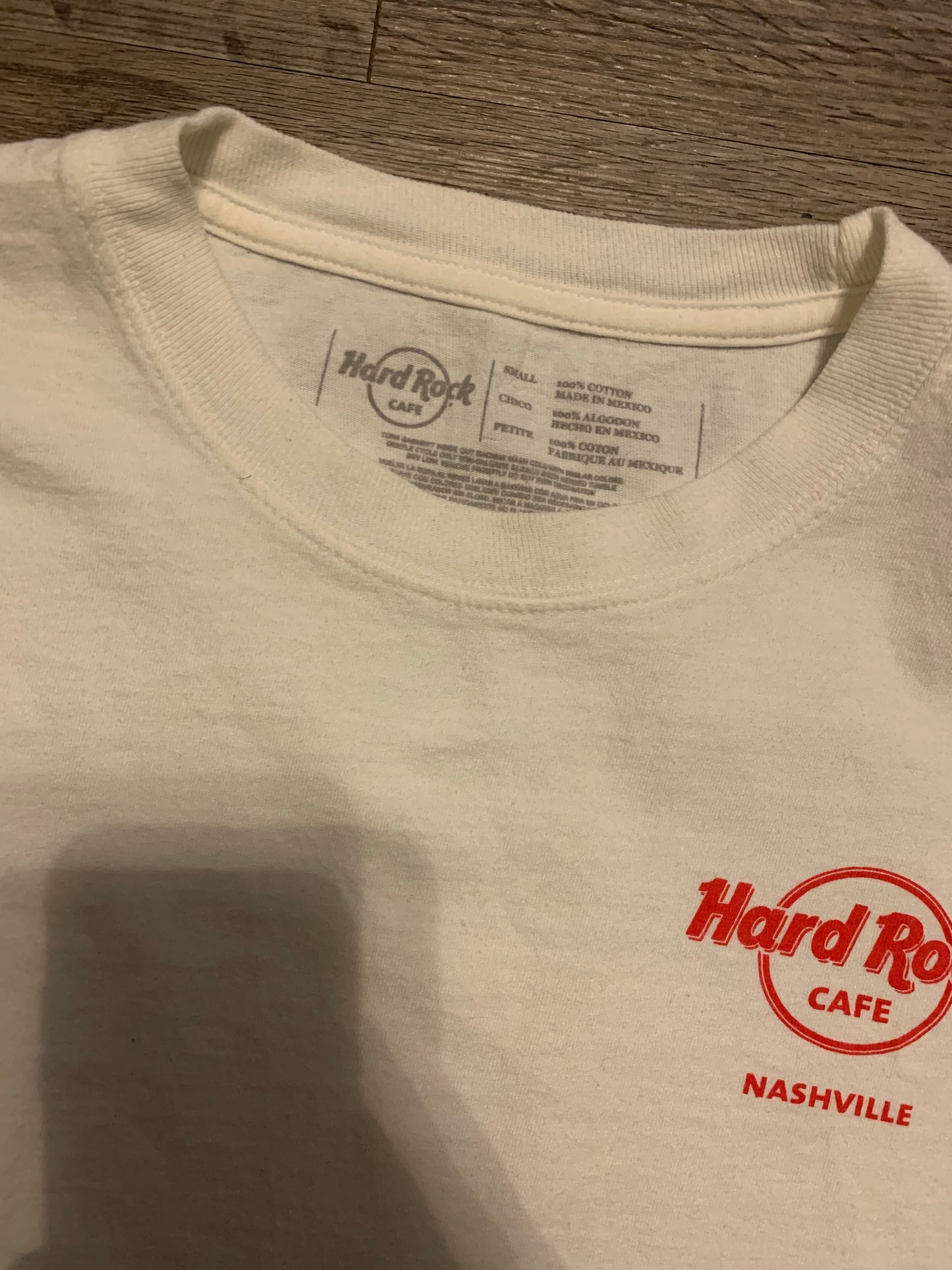 Y2K Nashville Tennessee Hard Rock Cafe Tee Shirt