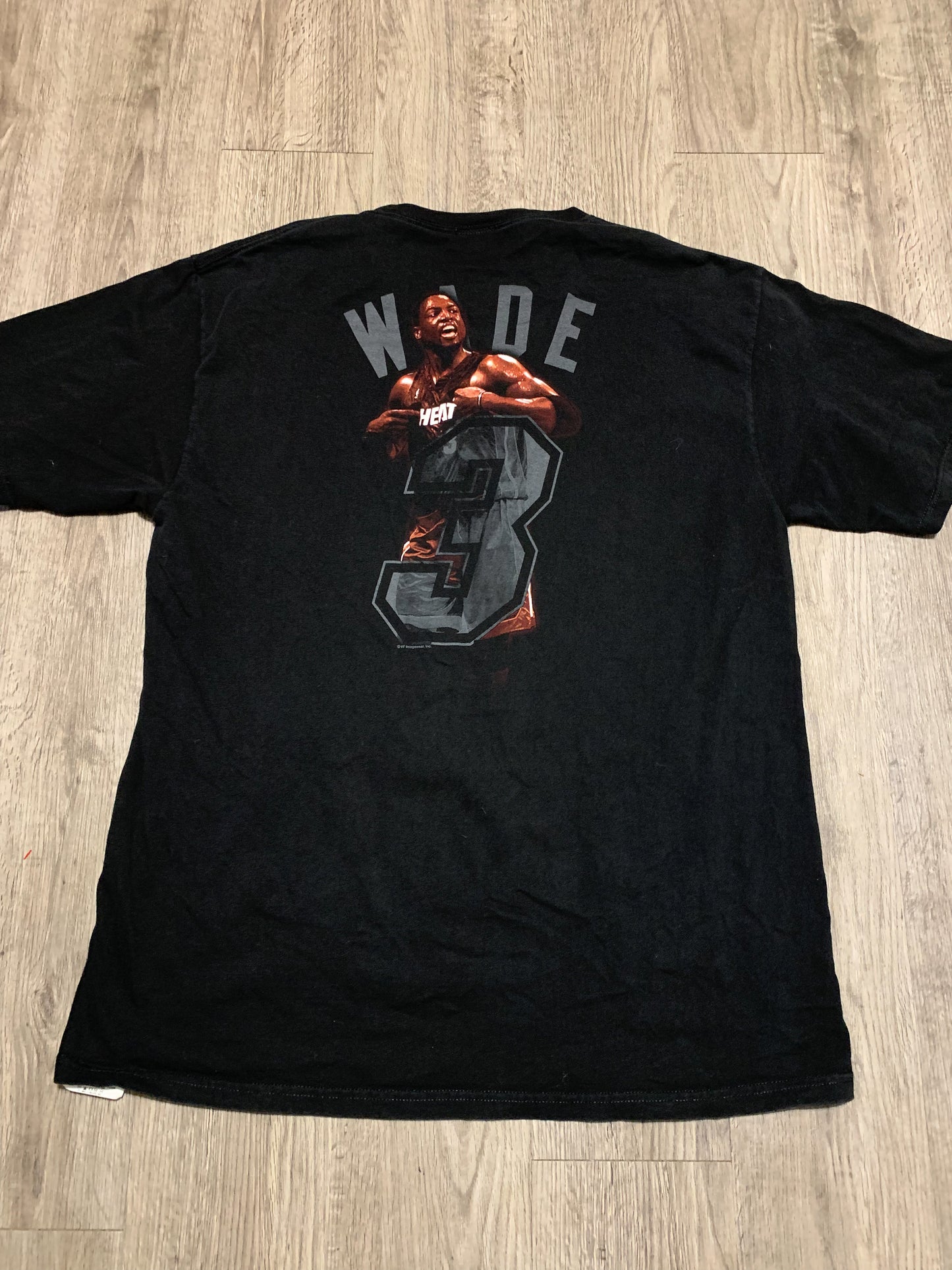 Vintage Y2K NBA Majestic Dwayne Wade Flash Tee Shirt