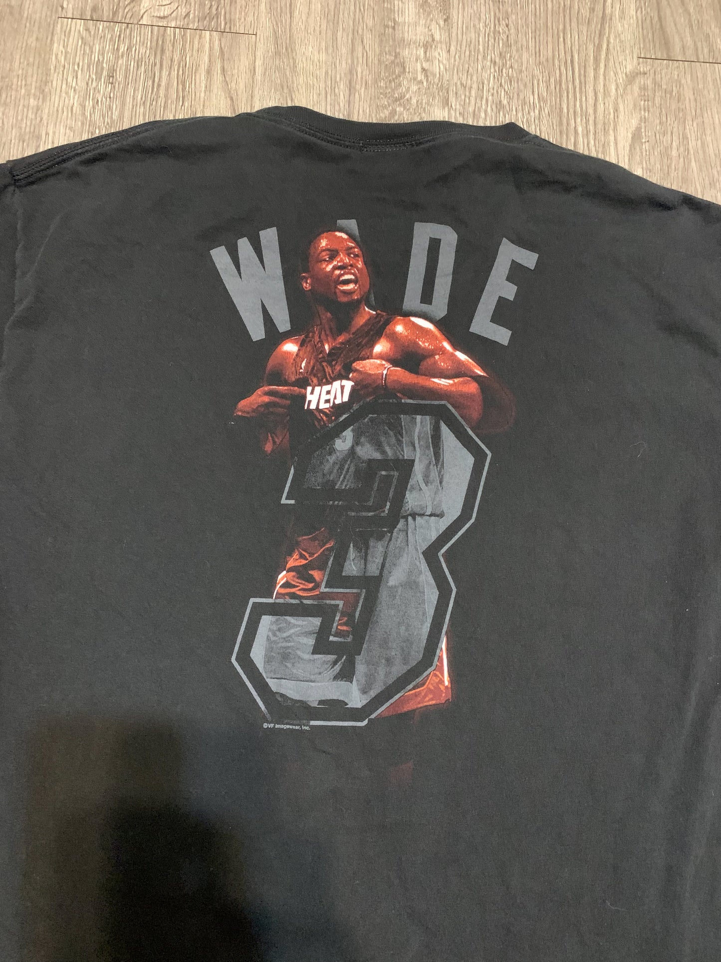 Vintage Y2K NBA Majestic Dwayne Wade Flash Tee Shirt