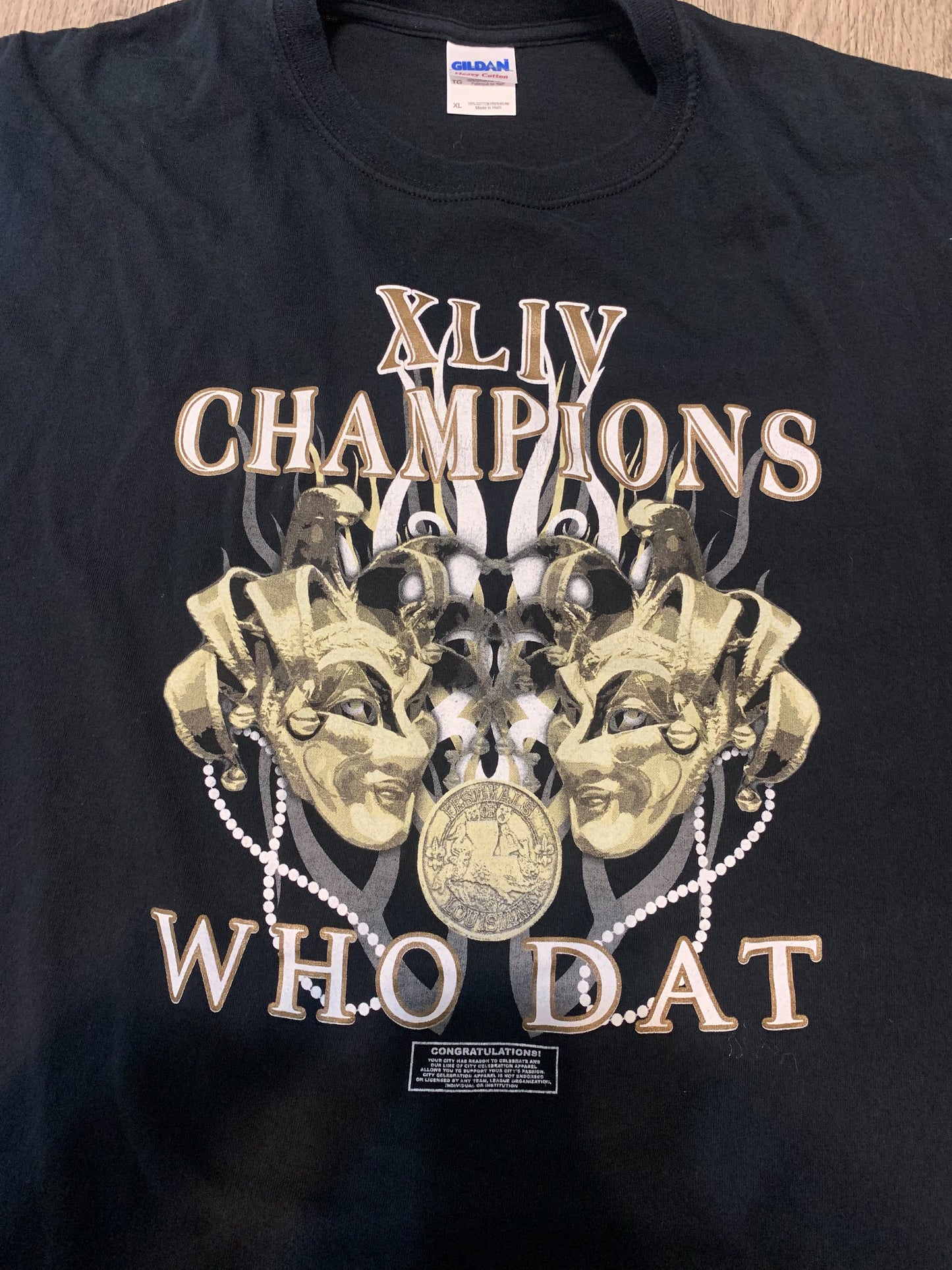 2010 New Orleans Saints Who Dat Super Bowl Mardi Gras Vintage Tee Shirt